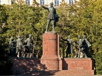 E9287726.jpg