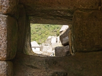 E7103933.jpg